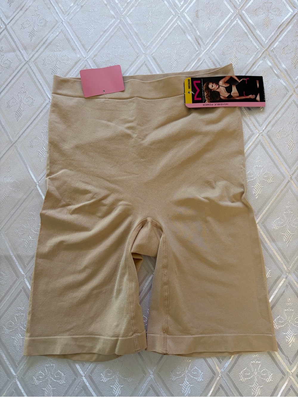 Maidenform Beige Seamless Shaping Shorts